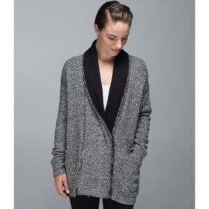 LULULEMON Post Practice Cozy Knit Cardigan Grey & Black 2